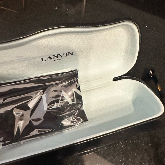 Brand new lanvin sunglasses never worn